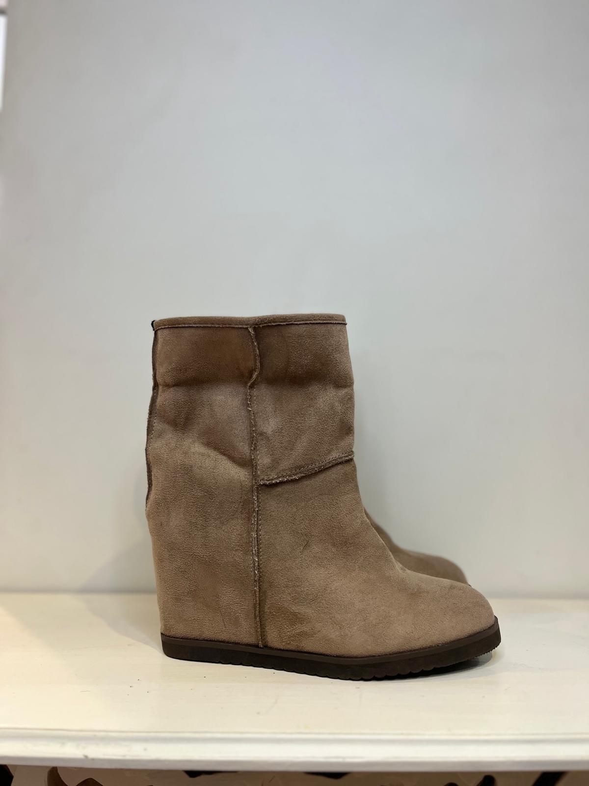 Bottines fourrées compensées