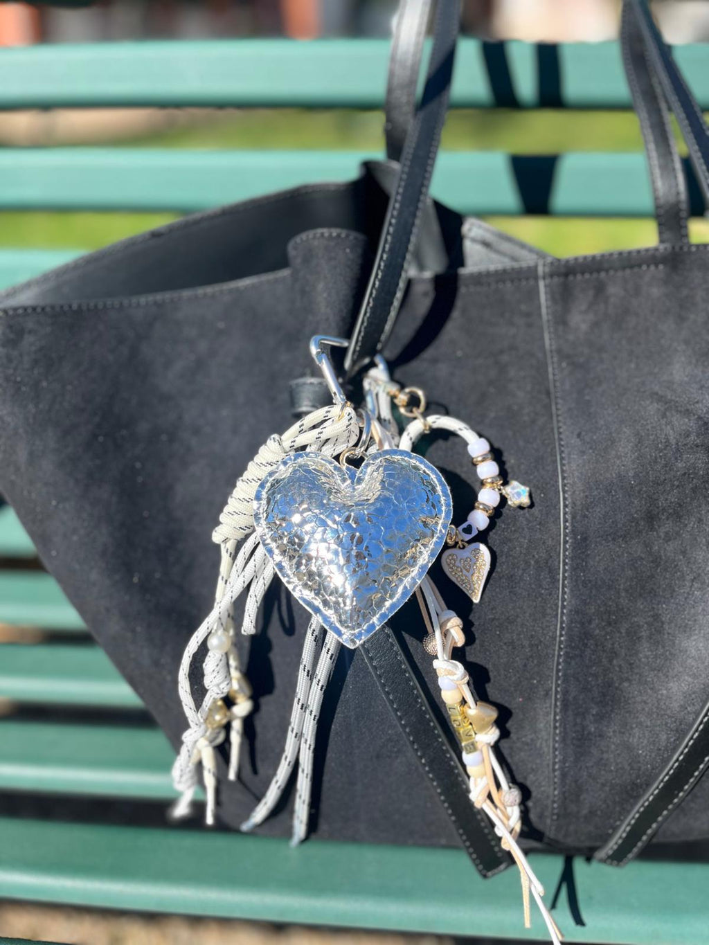 Grigri de sac cœur argenté
