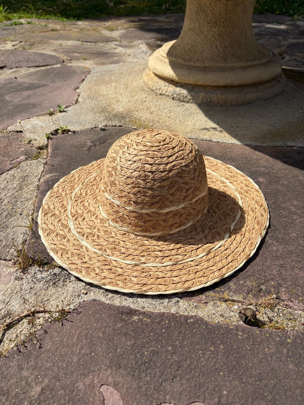 Chapeau raphia