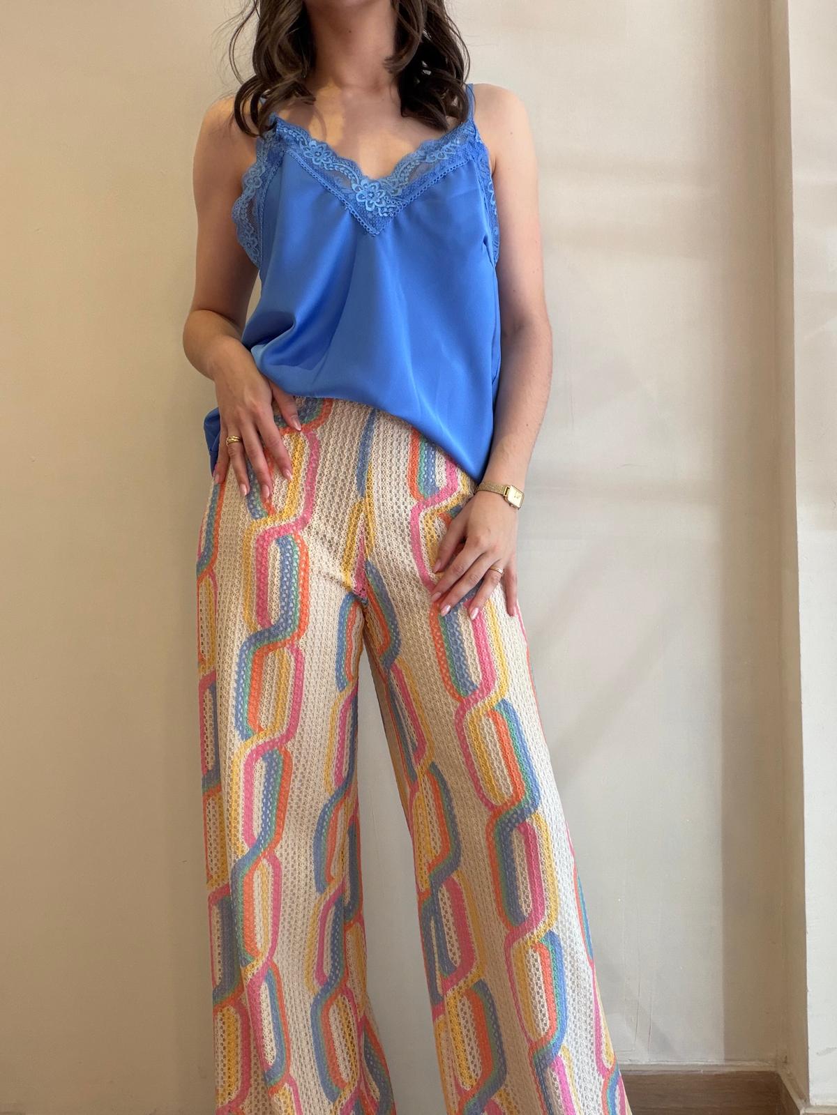 Débardeur bleu dentelle