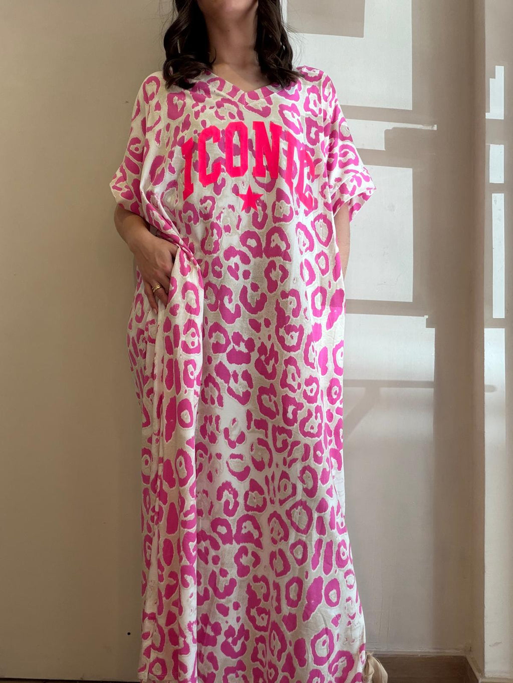 Robe rose "iconic"