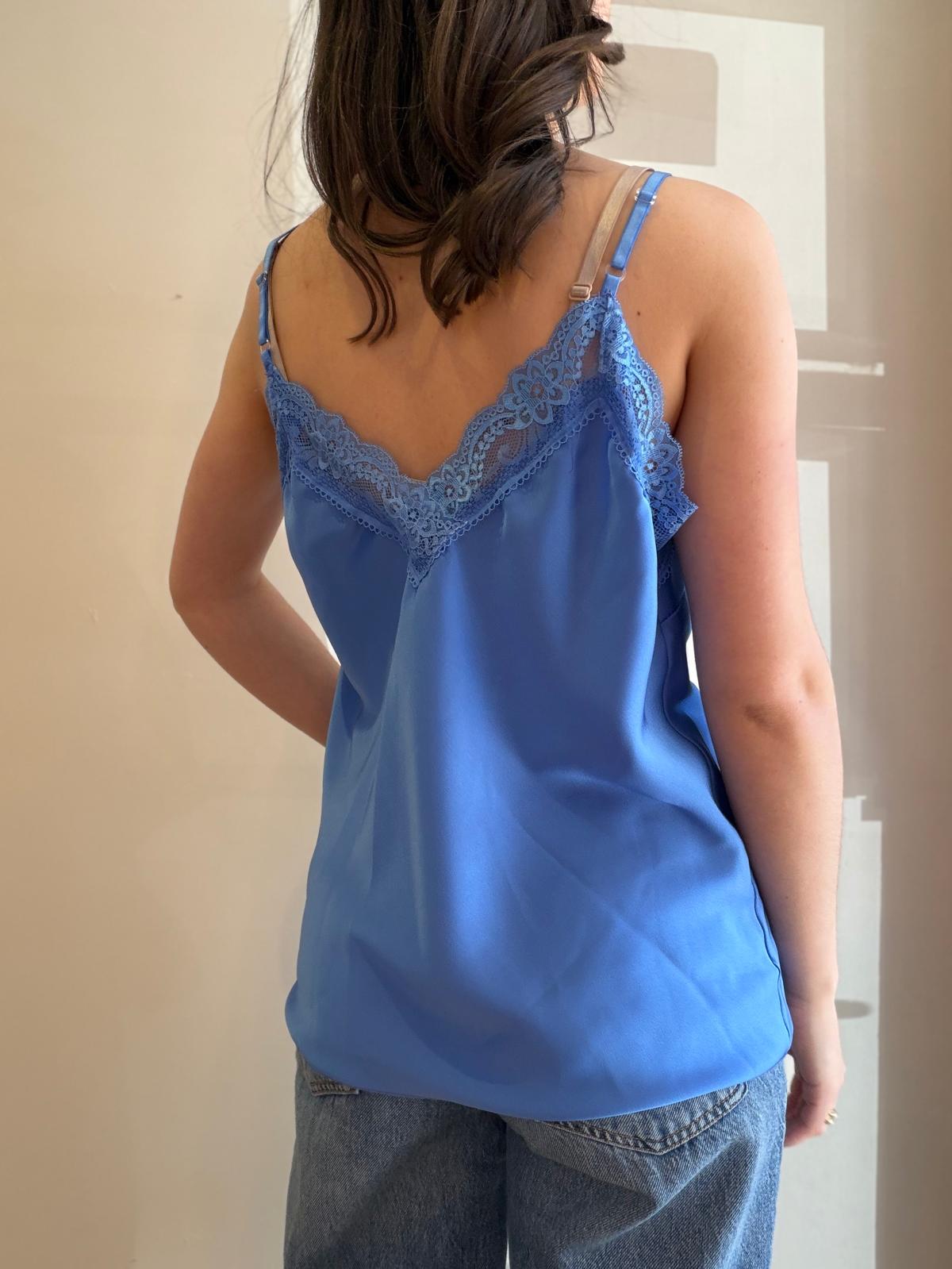 Débardeur bleu dentelle