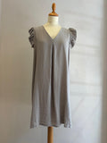 Robe à volants taupe