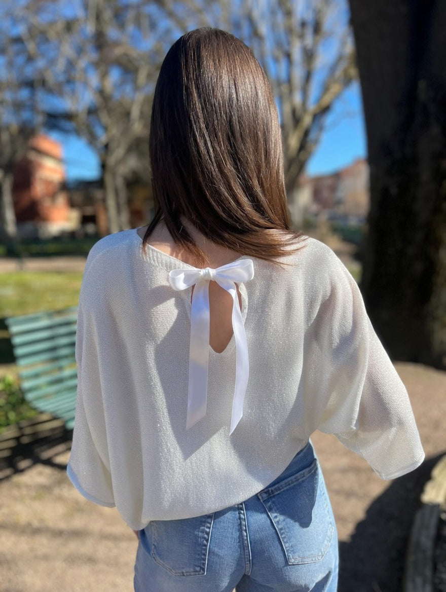 Top à nœud blanc